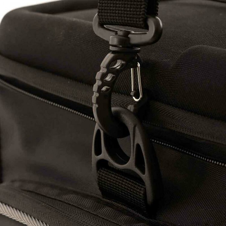 Daiwa Hard Top Tackle Bag - Black